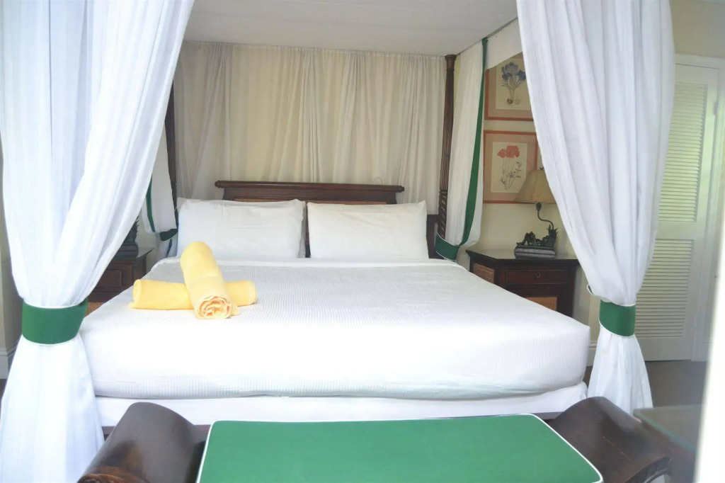 La Casa Hotel