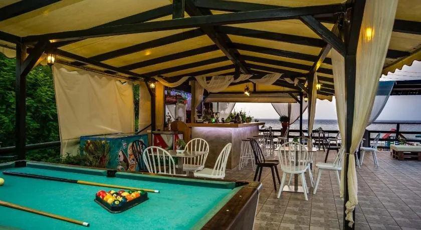 Amarylis Beachfront Studios