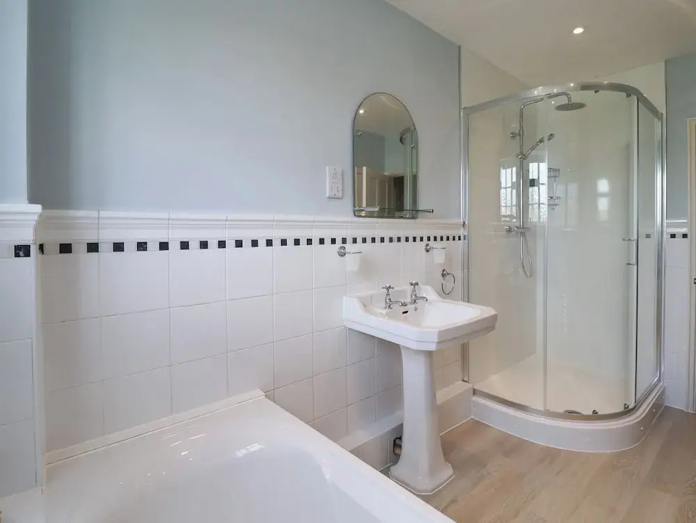 Charmouth Lodge