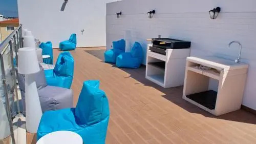 Top City Hostel & Suits