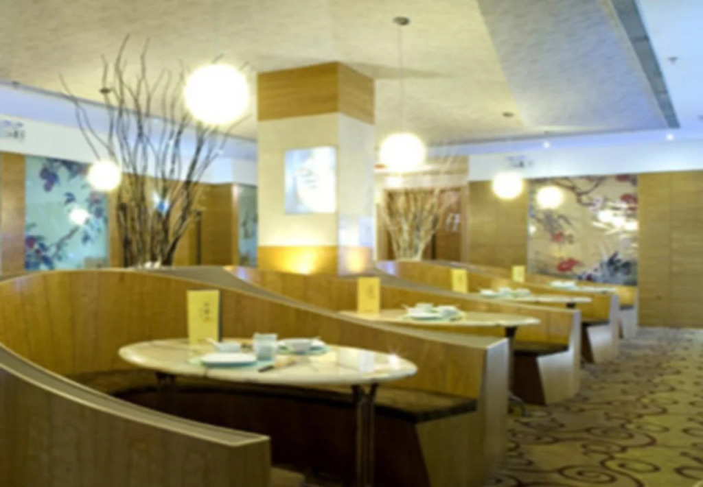 Circle Art Hotel