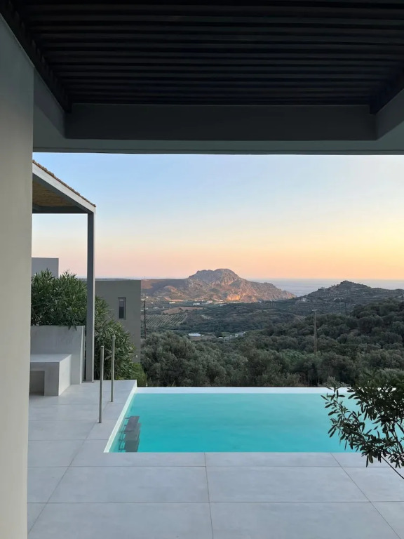 Villa Filios - 3 Bedroom Villa With Infinity Pool