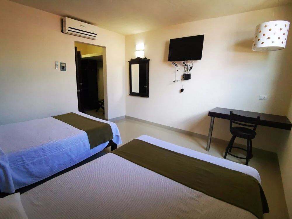 Hotel El Pirata