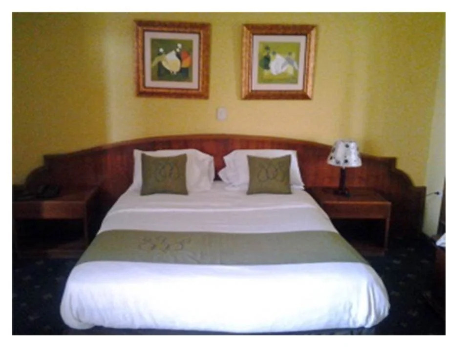 Global Hotel
