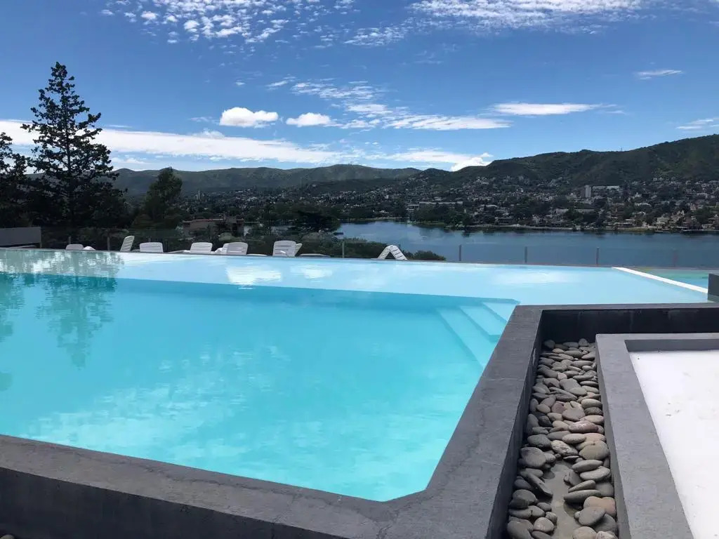 Domus Lake Resort