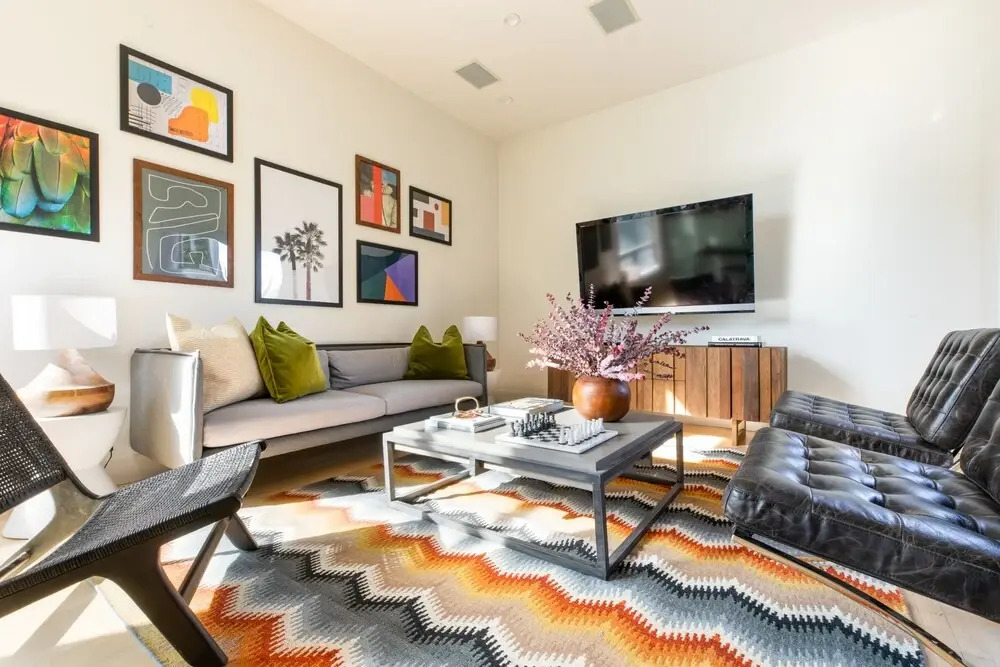 Mila by AvantStay 4 Story Penthouse Condo in Little Italy w Rooftop Views