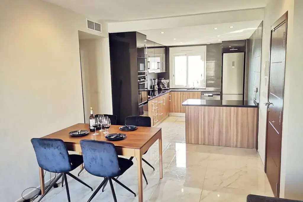 Black Sun. Modern penthouse in Torrevieja