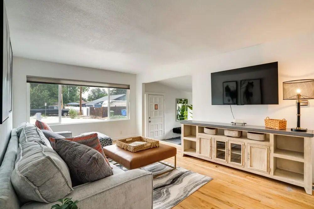 Game Room & Fire Pit: Family-friendly Loveland Gem