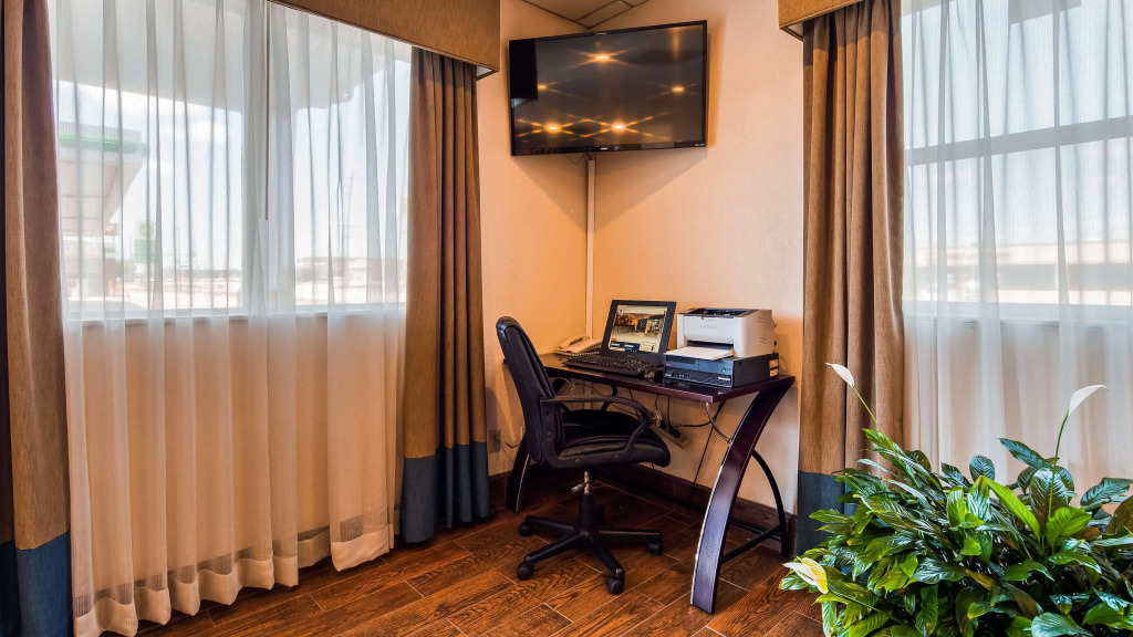 SureStay Hotel by Best Western Ottawa