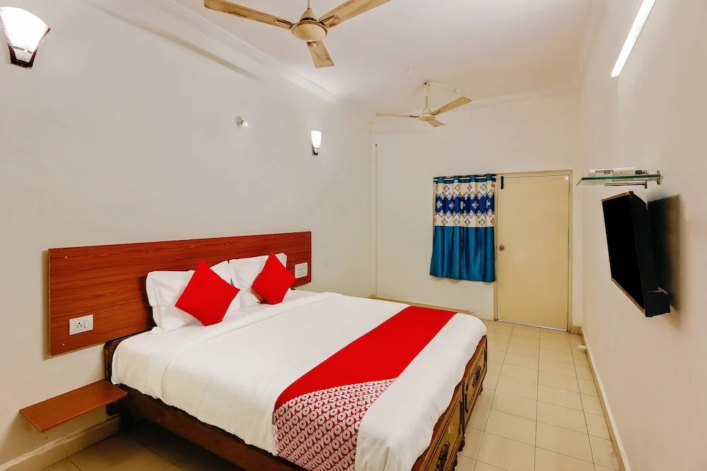 OYO 28207 Classic Guest House