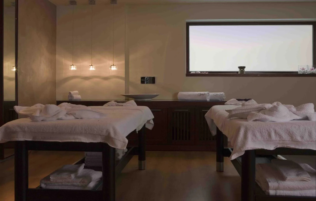 Valis Resort Hotel