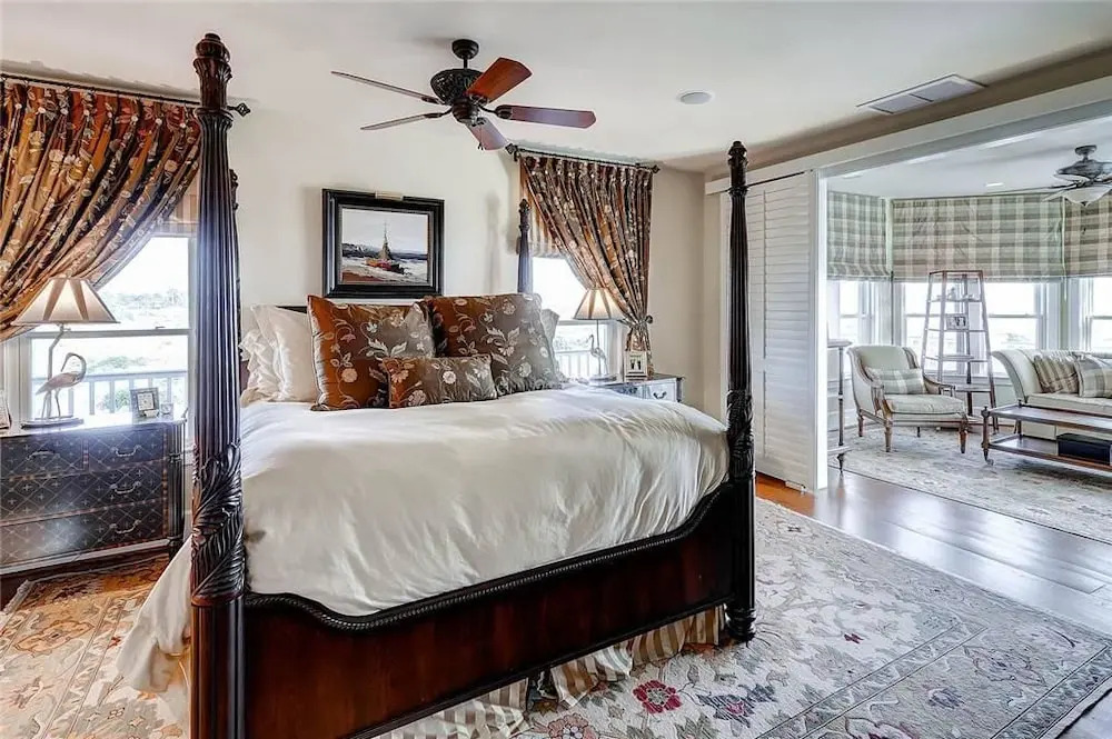 Loggerhead Lady 4 Bedroom Holiday Home By Bald Head Island