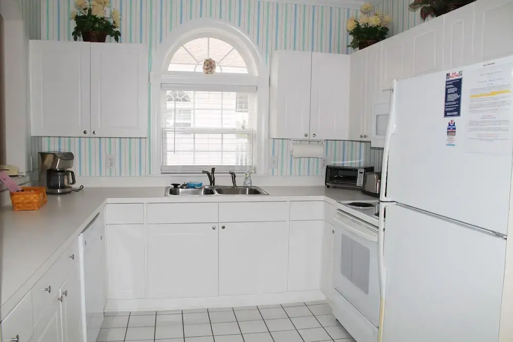 534 Wedgewood