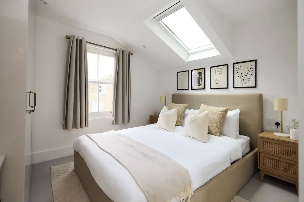 The Skylight One-Bed at Elspeth Road
