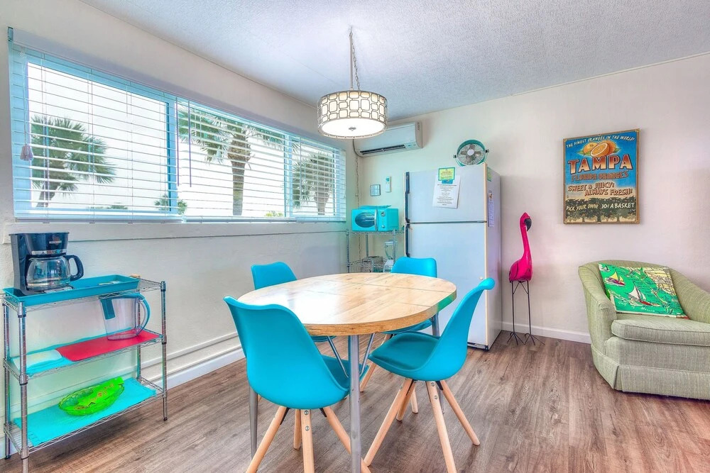 Tropic Terrace #29 - Beachfront Rental 1 Bedroom Apts by RedAwning