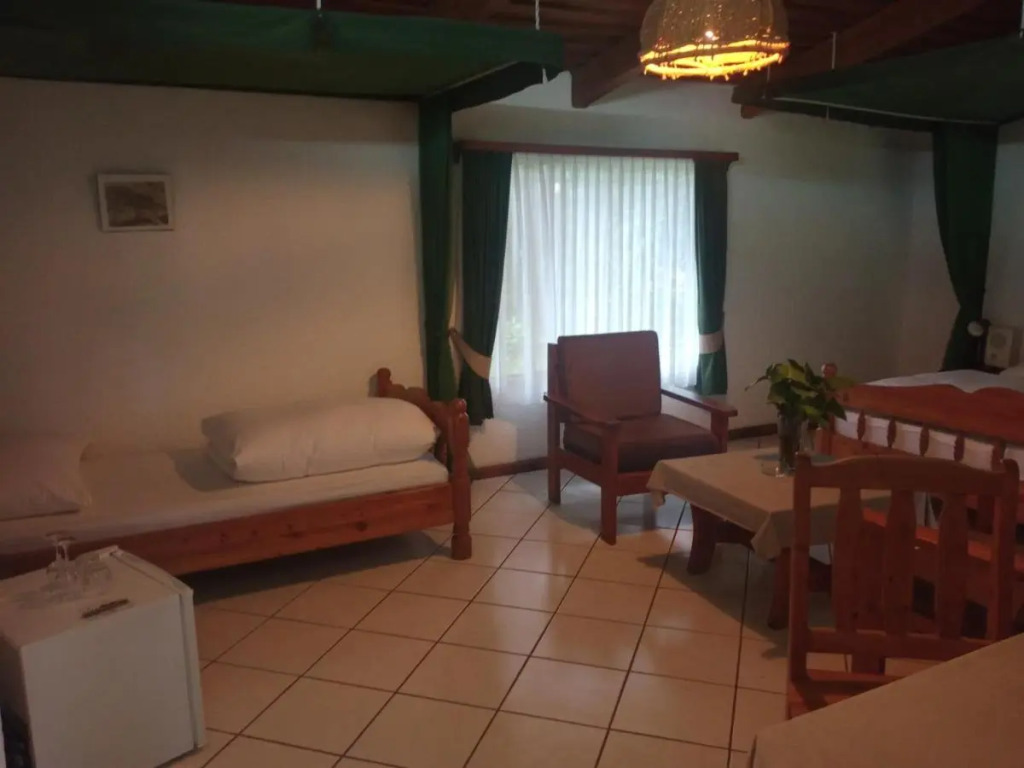Dik Dik Hotel