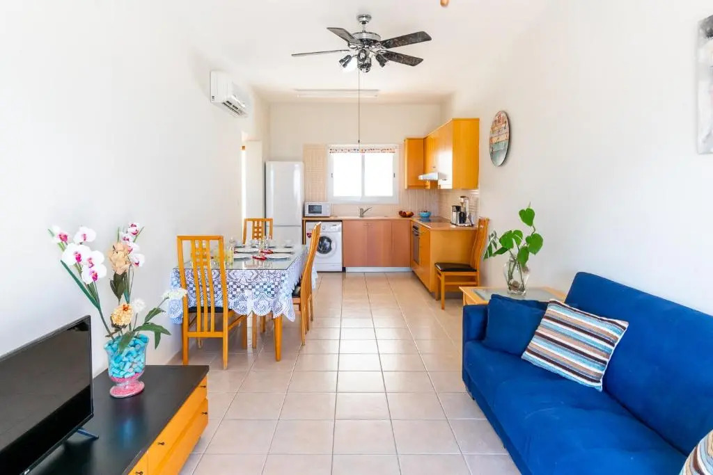 Kate's Latchi Beachfront Apartment 4 by Ezoria