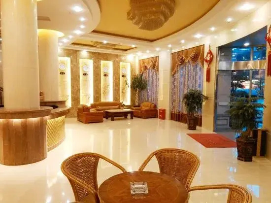Xunfa Hotel (Huian County Government Gymnasium Branch)