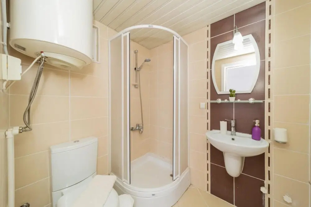 Riverside Flat Close to Beach