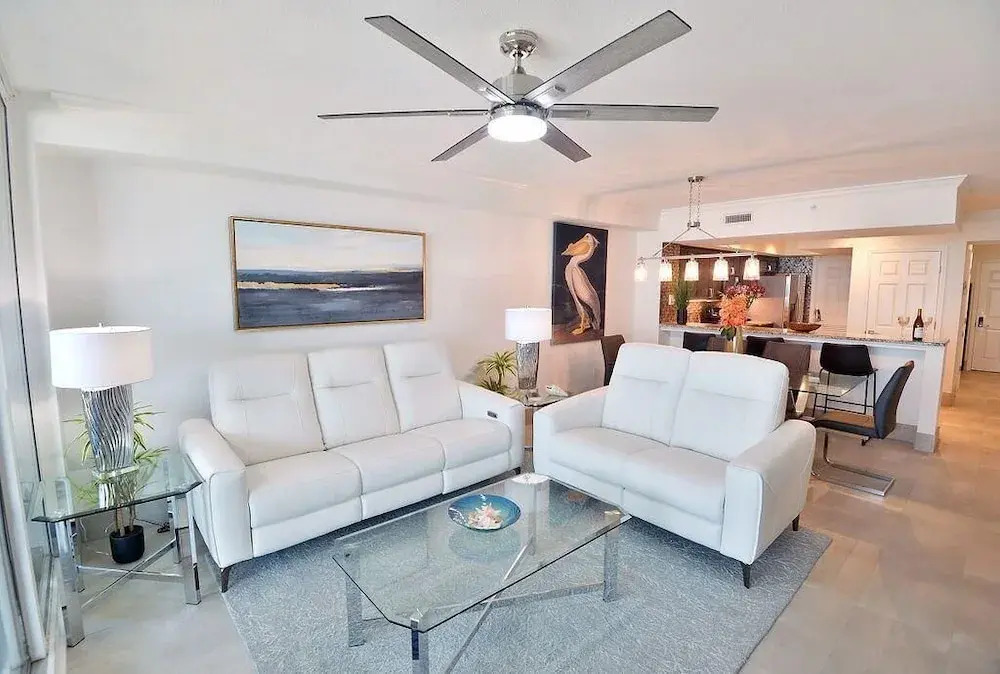 Emerald Beach 325