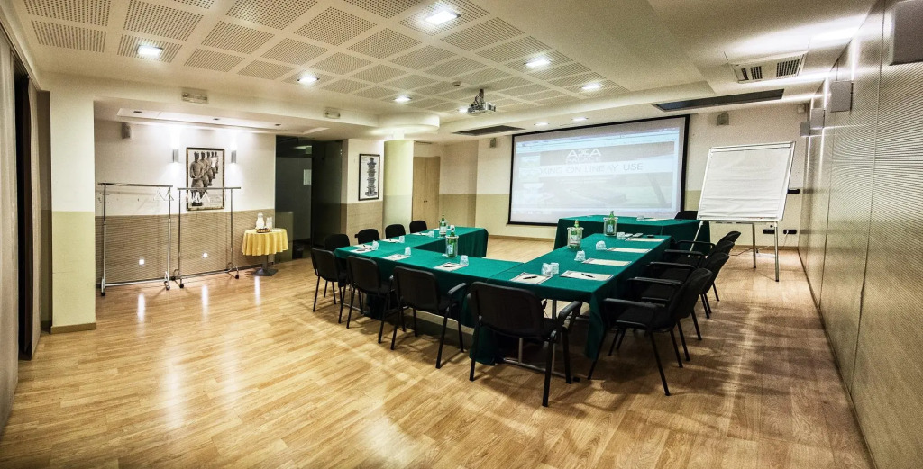 Acca Palace - AA Hotels