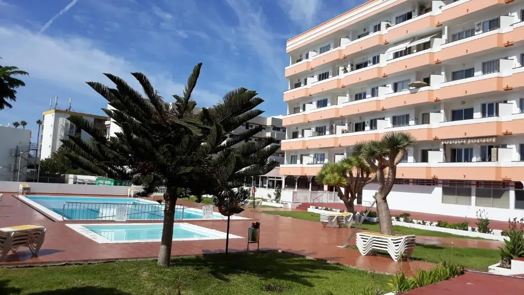 Yumbo Apartment