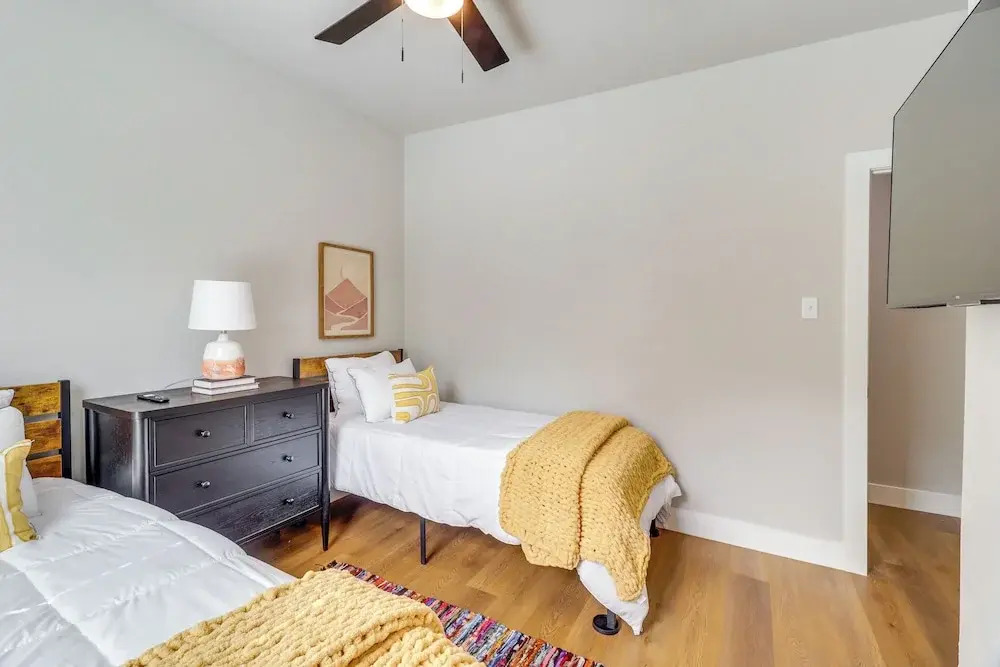 Townhome Near At&t Stadium: Great for Game Day!