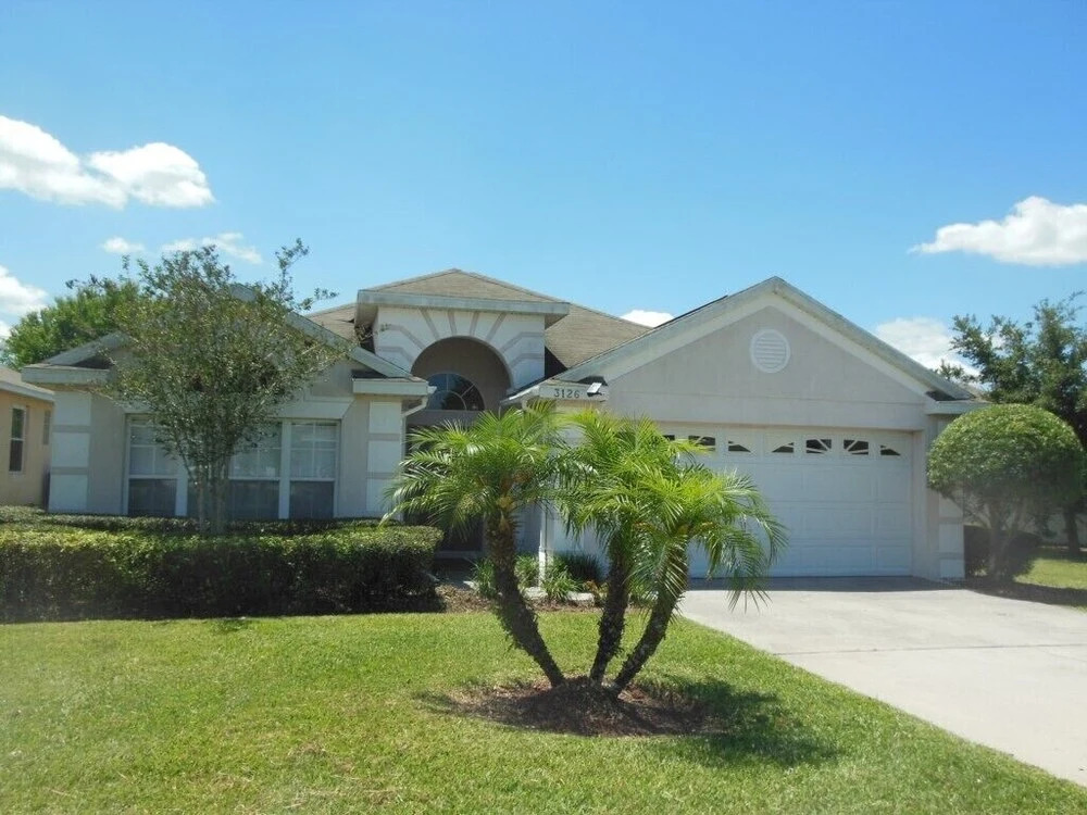 3 Bedroom, 2 Bath Disney Pool Home!