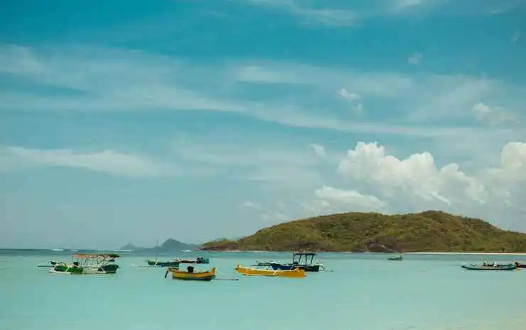 Myamo Beach Lodge