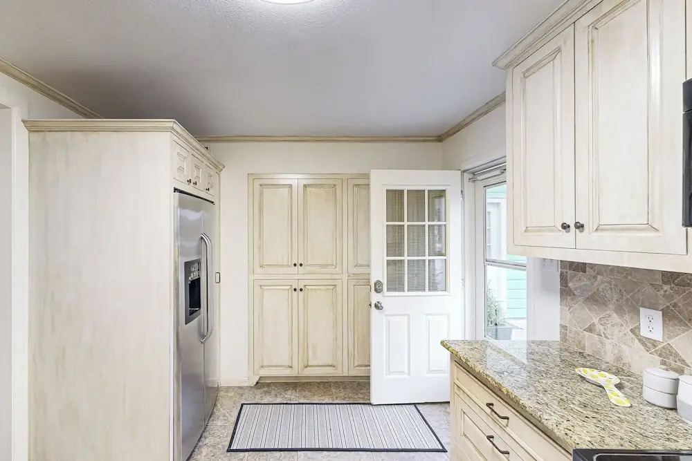 Dock, Patio & Grill! Waterfront Lake Dunlap Home