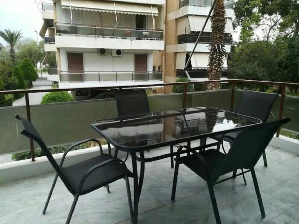 Sea & City Apartment in Voula