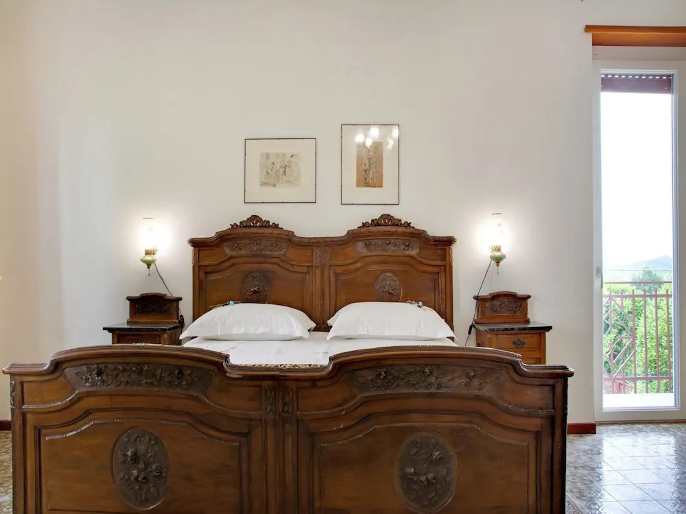 Holiday home in Asti with a lovely hill view from the garden