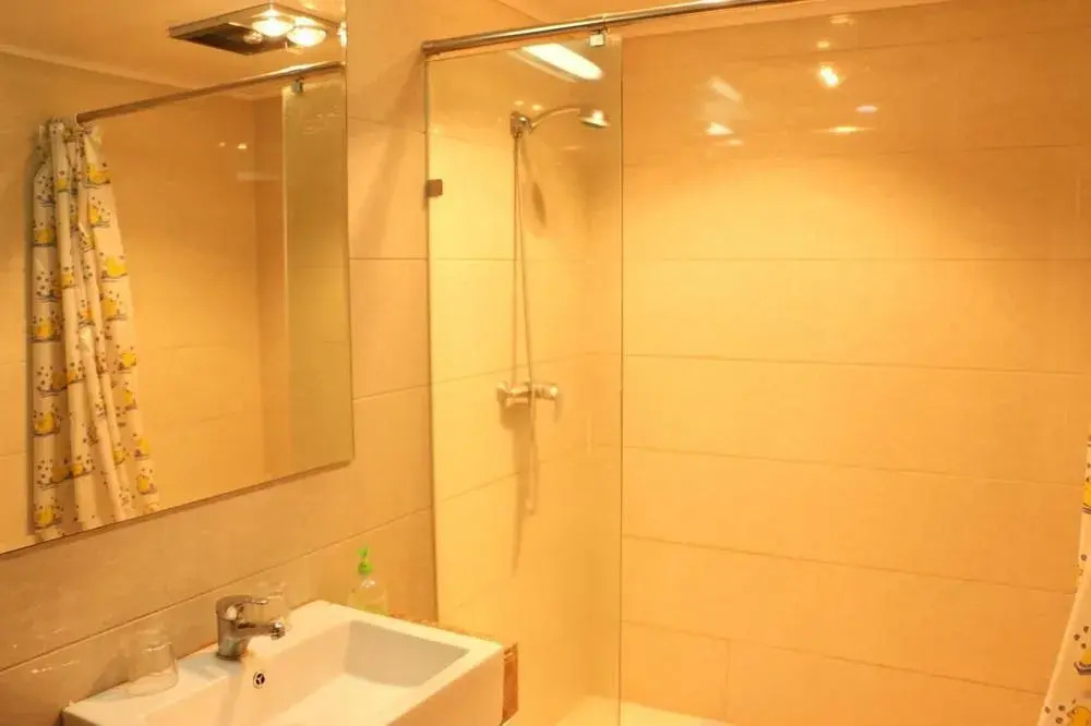 Sweetome Vacation Rentals (Hexi Wanda Plaza)