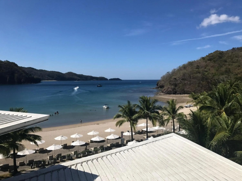 Creys Condo 3 at Pico De Loro Cove