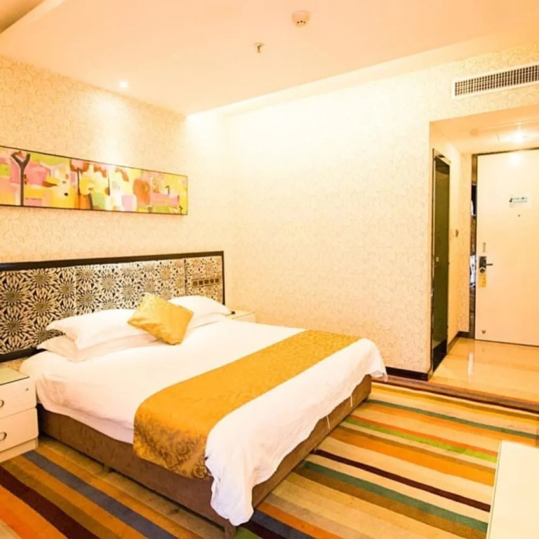 Youhao Holiday Hotel