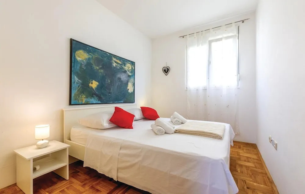 Holiday Home Kastel Luksic 12