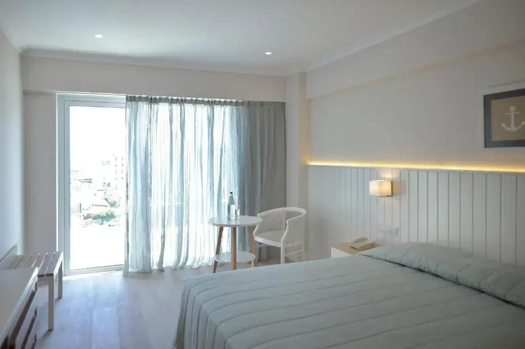 Sandra Hotel Apts
