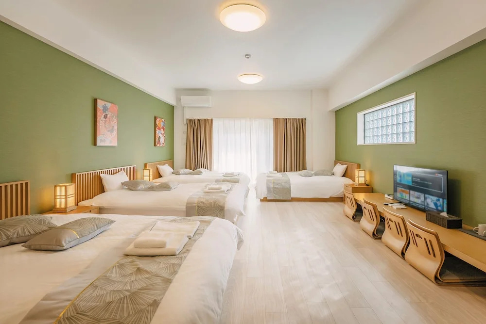 谷町君 HOTEL 恵美須町72