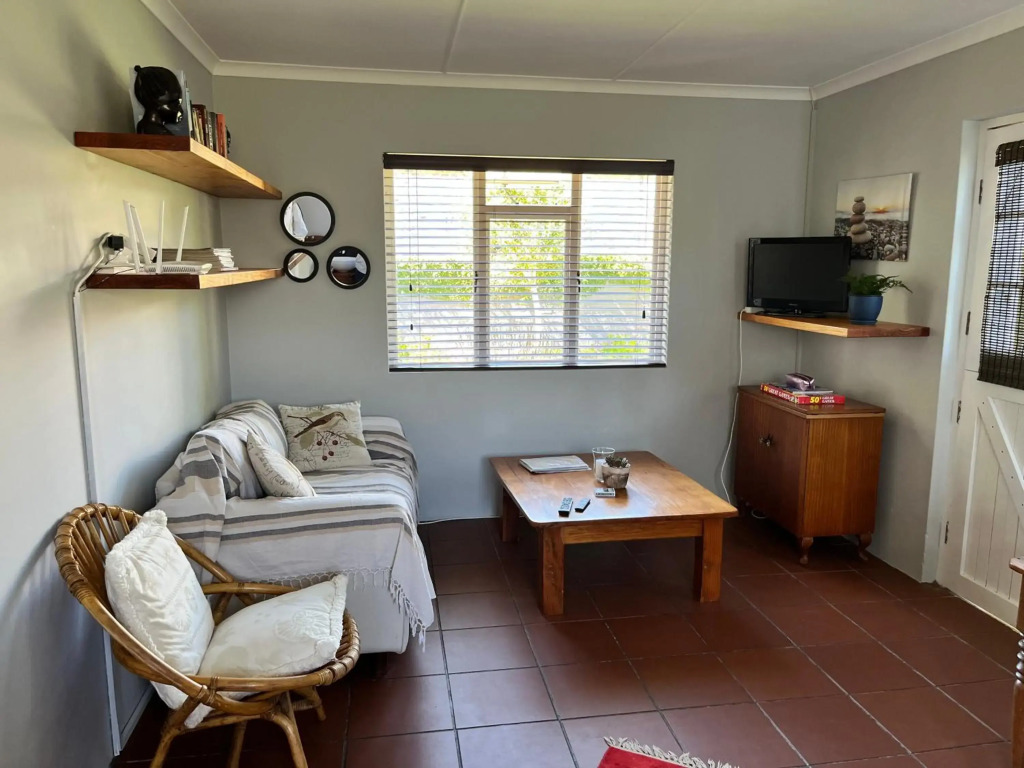 Jasmine Cottage - Cool cottage, hot location