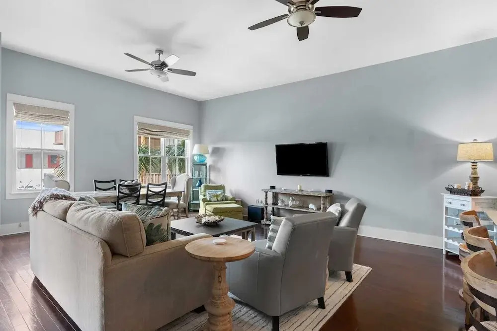 Salty Air & Blue Mountain Flair 3BR Condo w/ Pool, Balcony & Beach Access!