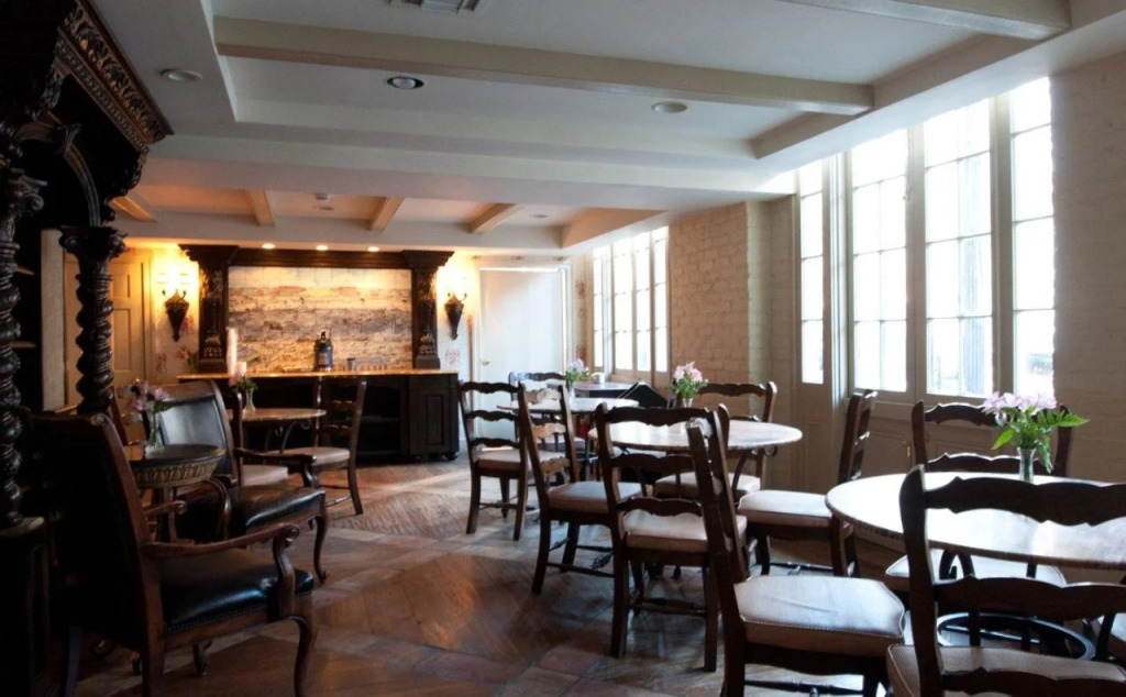 Place DArmes Hotel