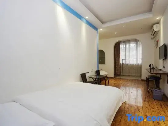 Huawei Hotel (Guangxi Normal University Branch)
