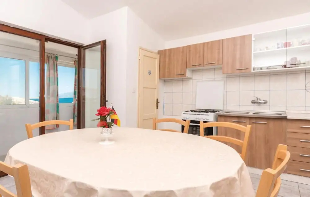 Stunning Apartment in Razanac With 2 Bedrooms and Wifi