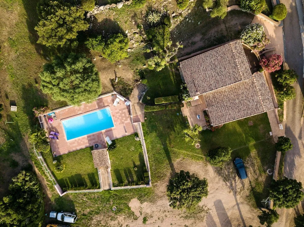 Villa With 2 Bedrooms in Ste Lucie de Porto Vecchio, With Wonderful Mo