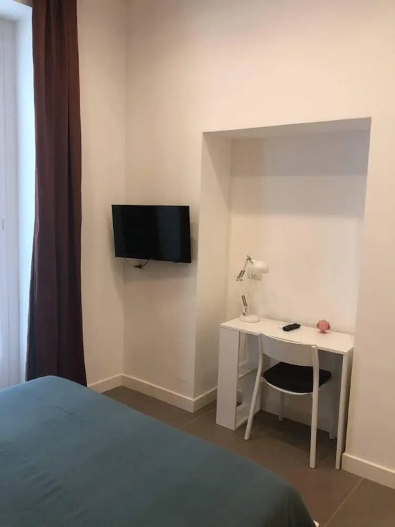 Mini Apartment With Bathroom and Kitchen
