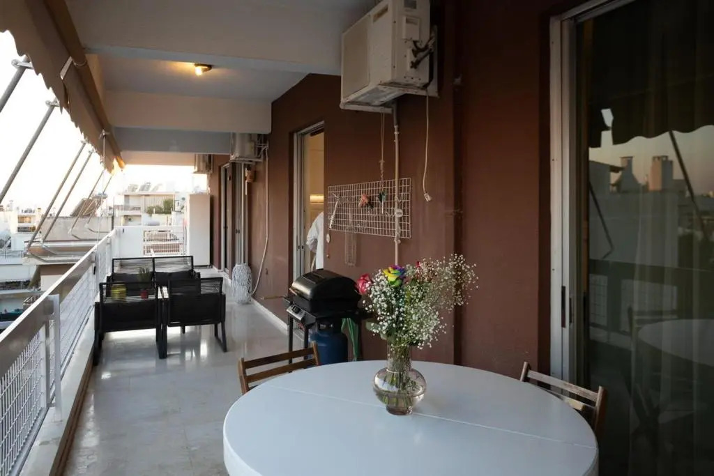 Glyfada golf fourth floor apartment