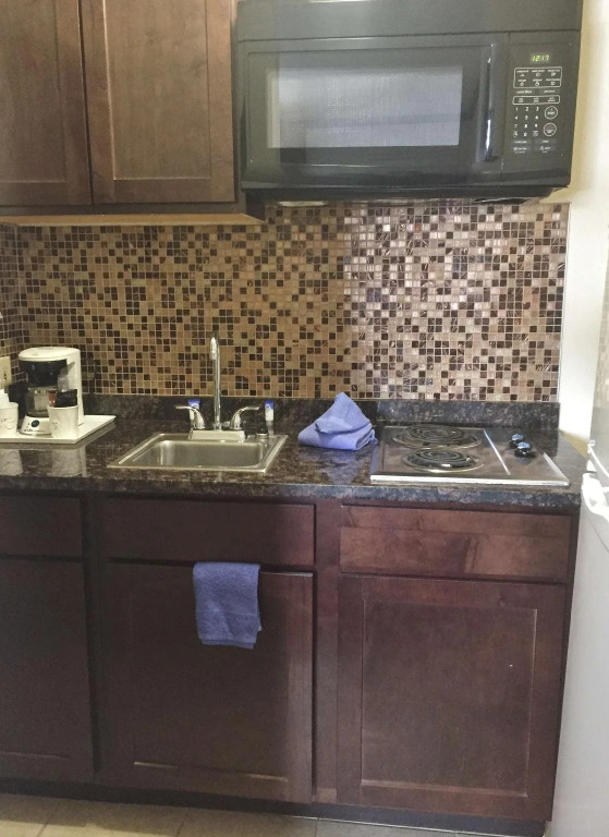 Americas Best Value Inn Romulus/Detroit Airport