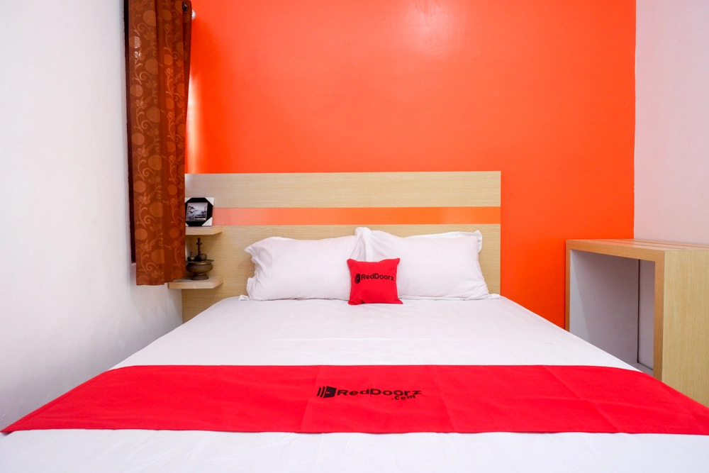 RedDoorz Syariah near Alun Alun Kota Rembang