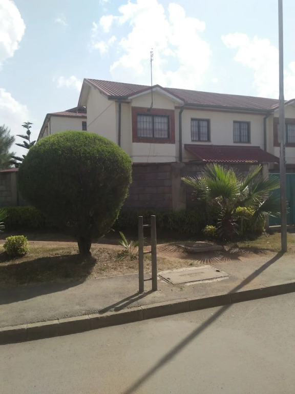 Titus Home Stay Nairobi