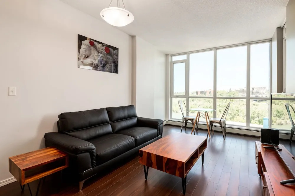Riverfront Pointe by Corporate Stays